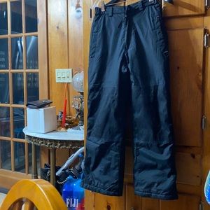 Nice pants possible for ski new
